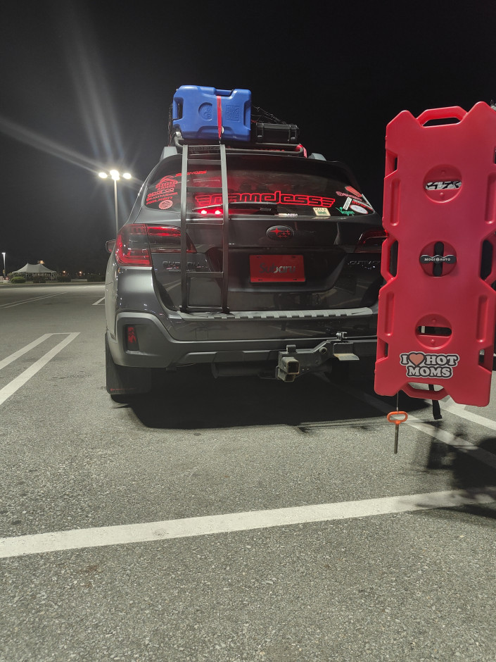 Dakota H's 1998 Legacy Outback 2.5i