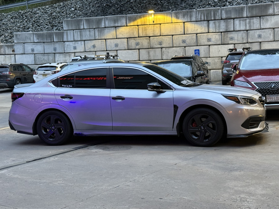 Cynthia Rodriguez 's 2022 Legacy Sport Heat-managed exhaust routing