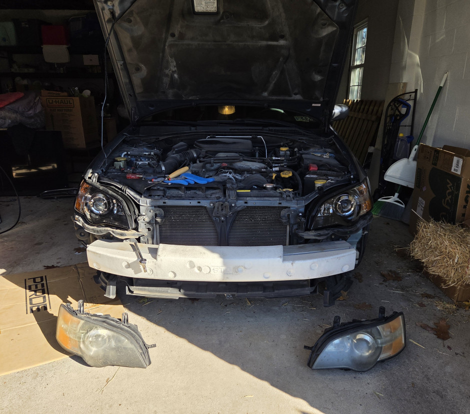 Isabelle B's 2005 Legacy 2.5i