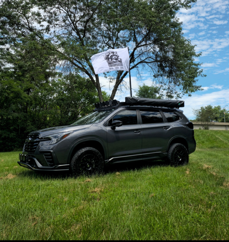 Ken R's 2023 Ascent Onyx Limited 