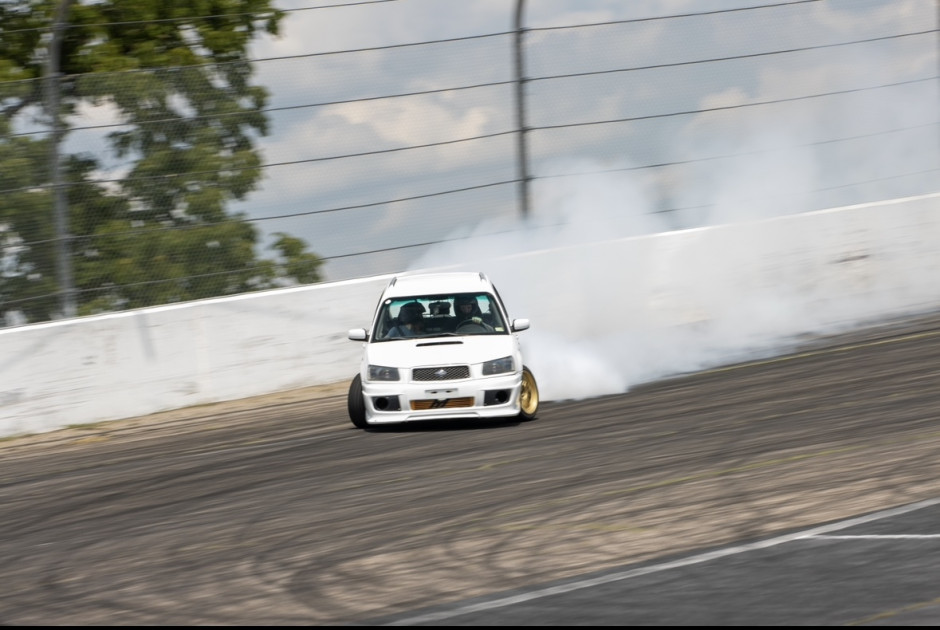 Chaz Kingrea's 2004 Forester RWD XT 
