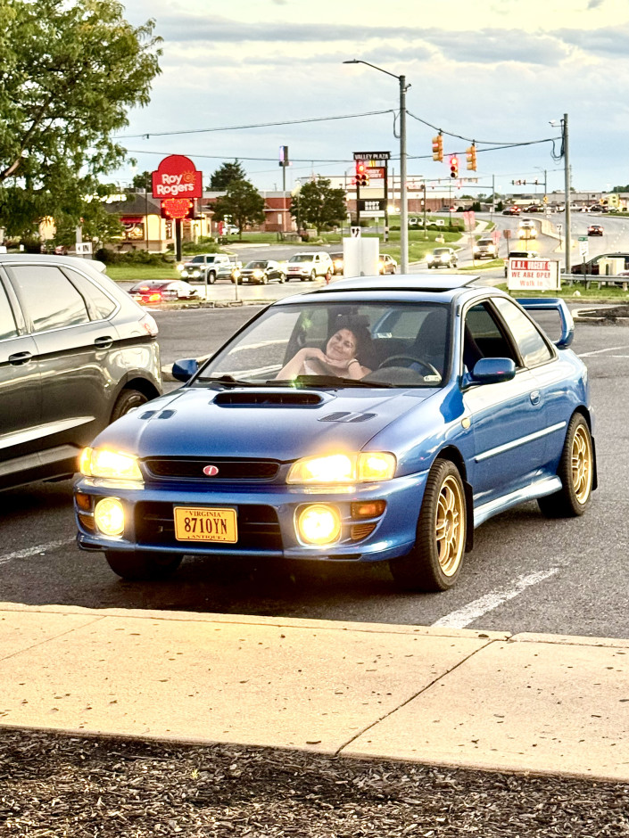 Laura J's 2001 Impreza 2.5RS Coupe