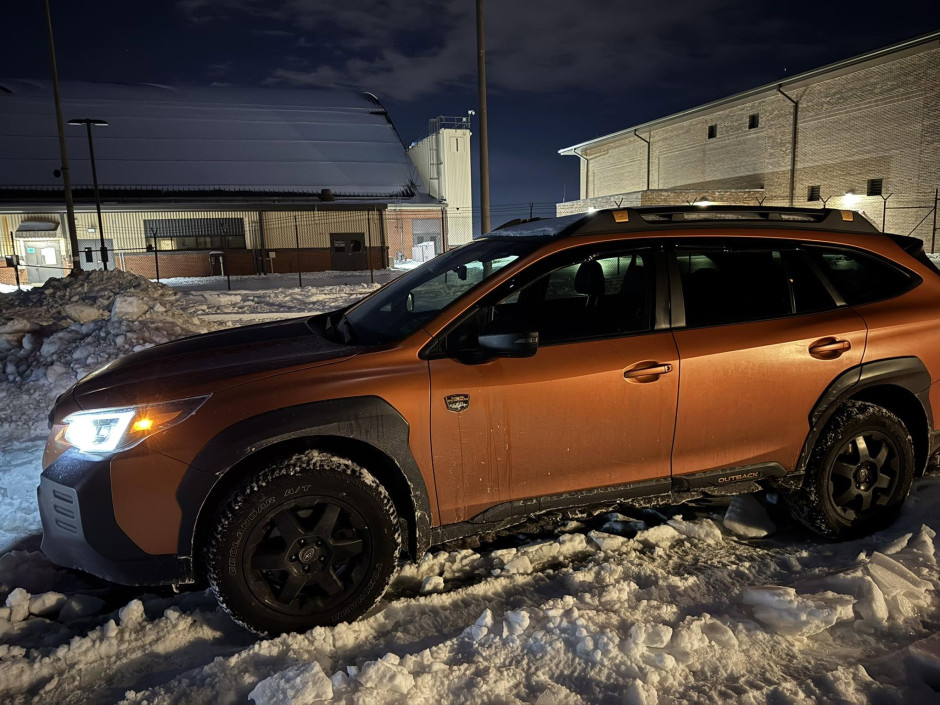 Aaron M's 2022 Outback Wilderness wrapped over magnetite gray