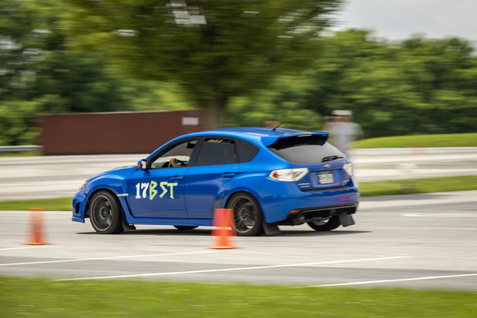 Jorge  Santiago 's 2011 Impreza WRX STI