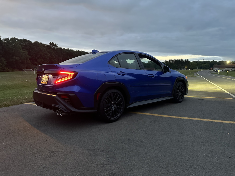 Austin H's 2023 Impreza WRX Premium 