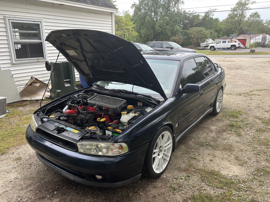 Robert Q's 1995 Legacy LS