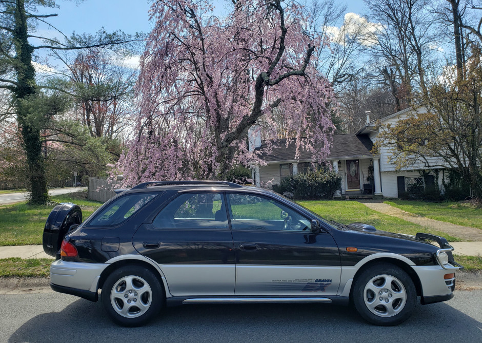 Mike A's 1996 Impreza JDM Gravel Express