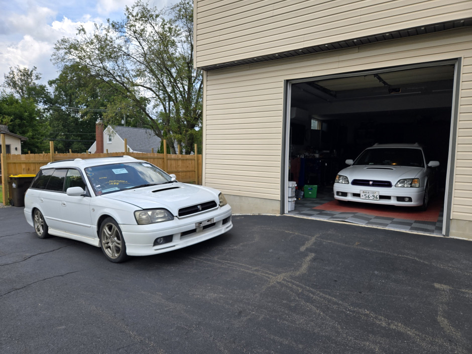 steven S's 1999 Legacy gt-b