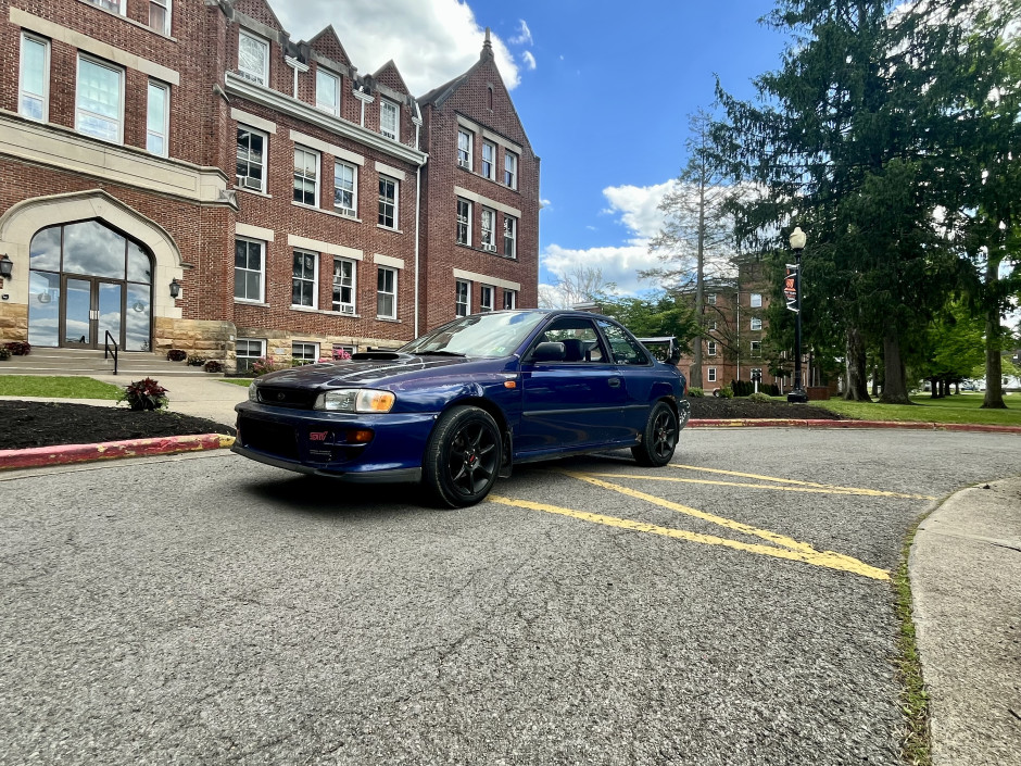 Drayon  Scott 's 2000 Impreza L