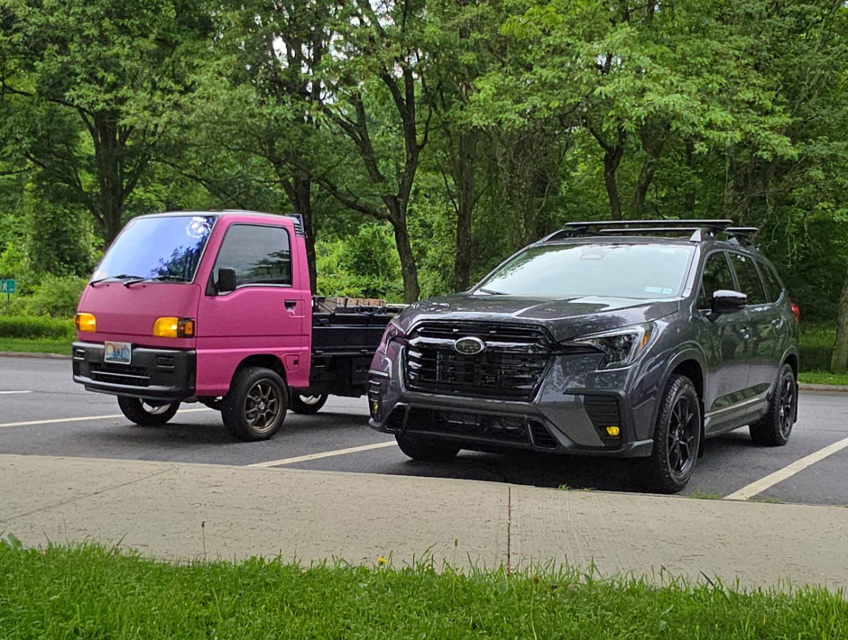 Suki Hardoon's 1995 Other Sambar kei truck
