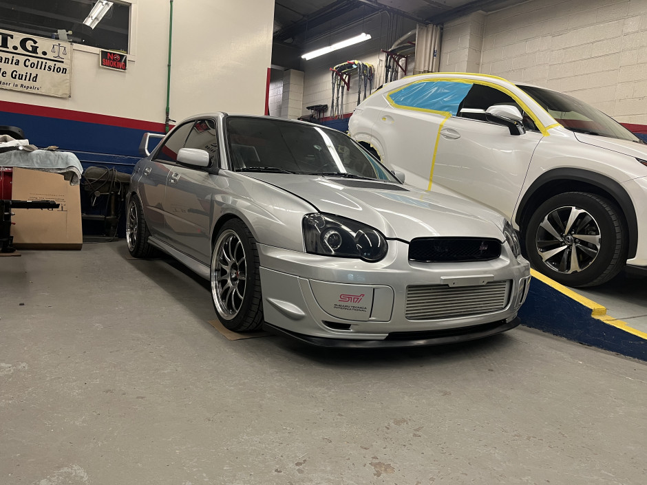 Robert Thiel's 2004 Impreza Wrx/sti