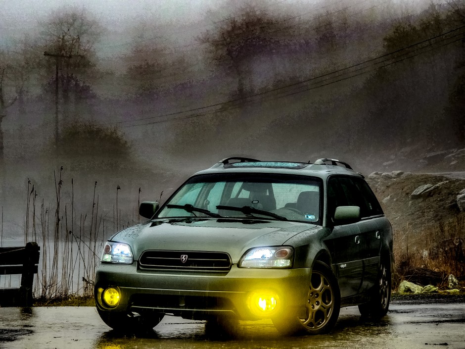 Nicholas Ferrara's 2004 Outback H6-3.0 LL Bean