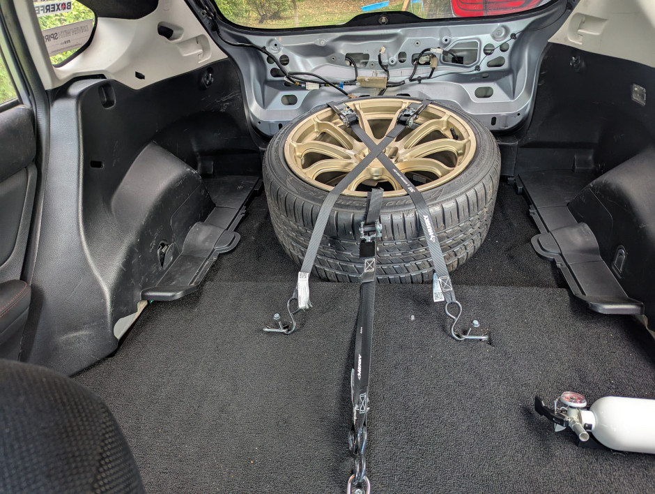 Joshua Maggio's 2015 Impreza Base 5mt 2018 WRX fr