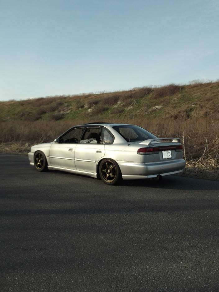 Dominick Phillips's 1999 Legacy GT 2.5gt