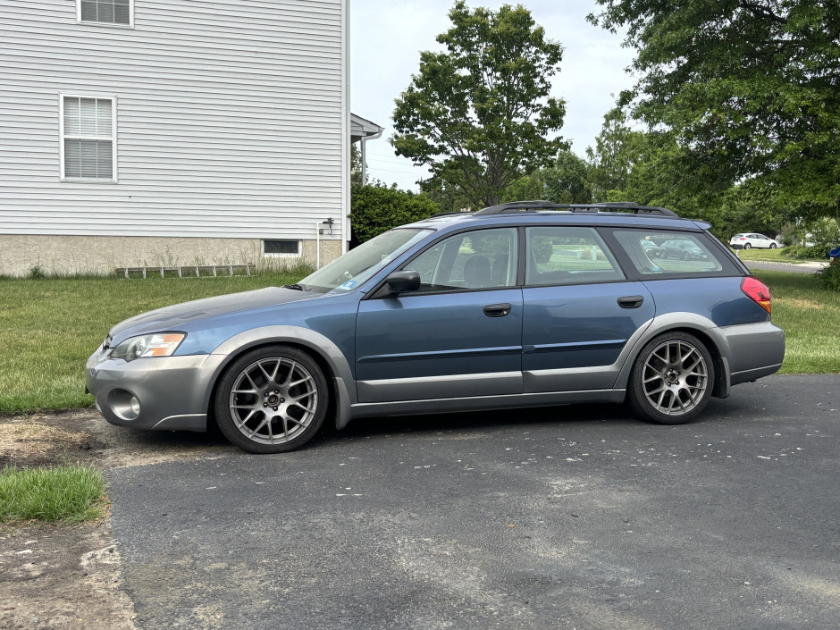 Carl Philippi Jr's 2005 Legacy Outback 2.5i