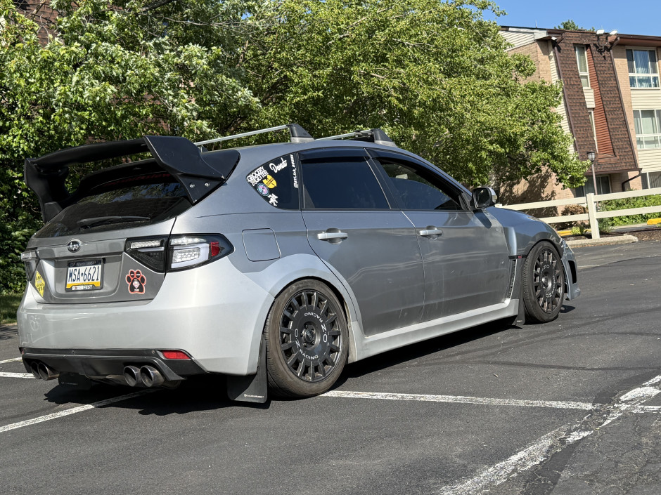 Daulton Lovelace's 2011 Impreza Outback Sport